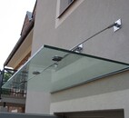 Výroba skleněných markýz